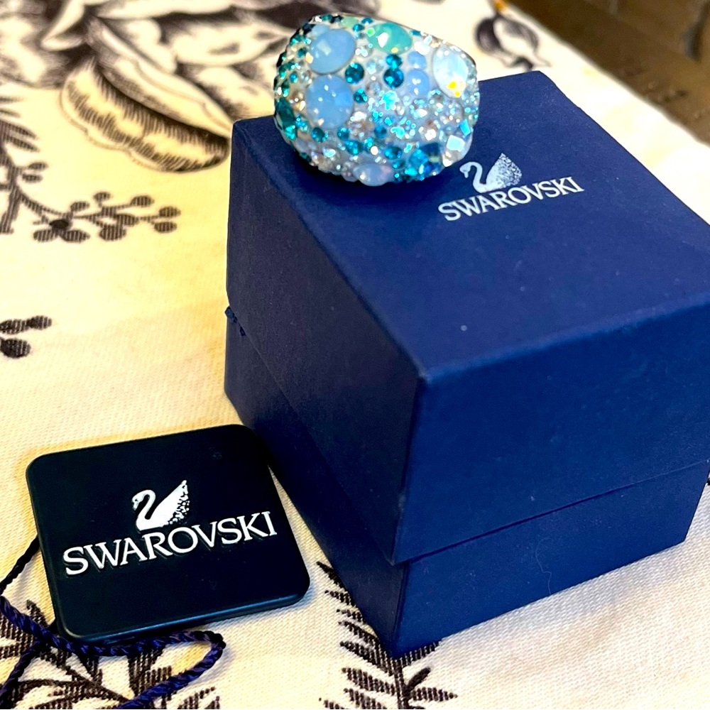 Swarovski crystal ring size 7 Multi Stone Crystal Studded Cocktail